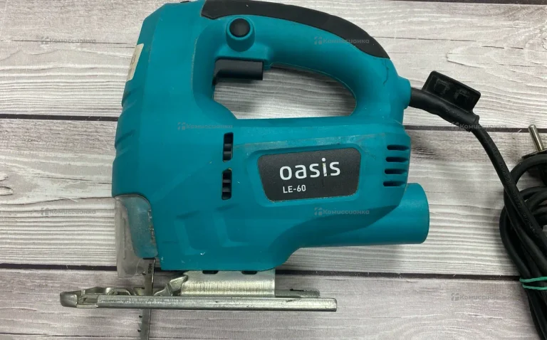 Электролобзик Oasis LE-60