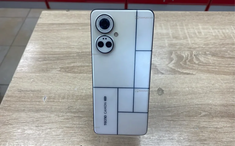 Tecno Camon 19 Pro 8/128 ГБ