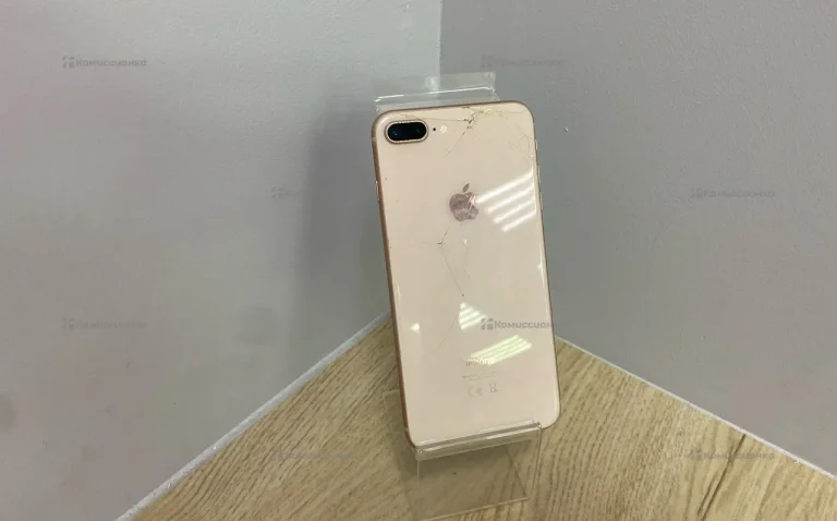 Apple iPhone 8 Plus 3/64 ГБ