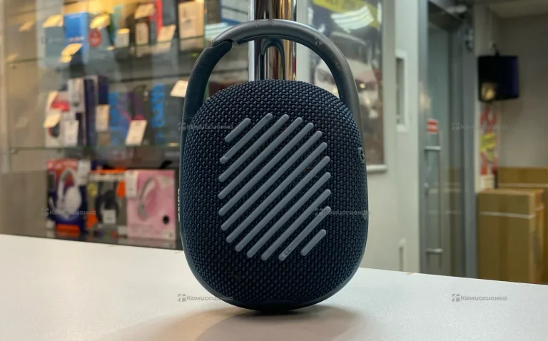 Колонка  JBl clip 4