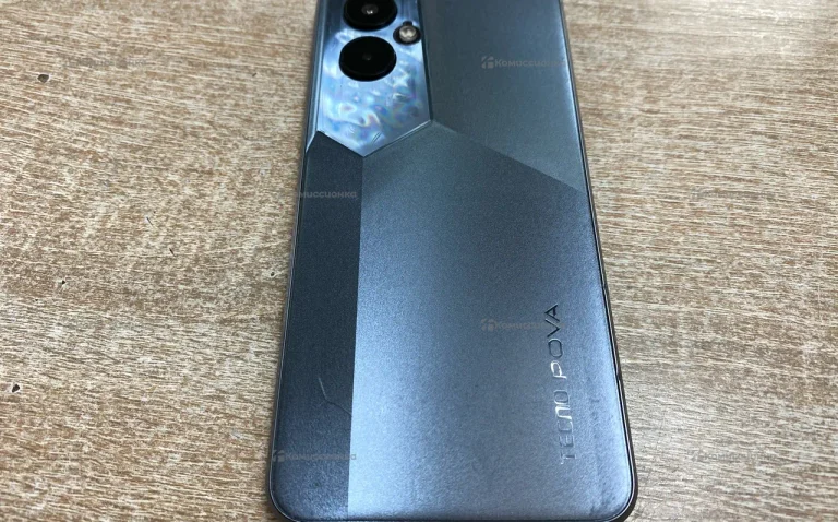Tecno POVA 4 Pro 8/256GB