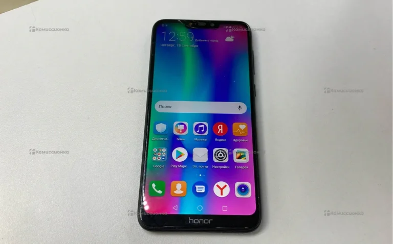 Honor 8C 3/32Gb
