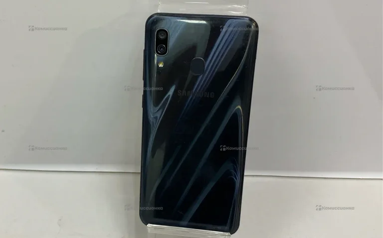 Samsung Galaxy A30 4/64 ГБ