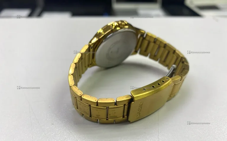 Часы Casio LTP-V300 женские кварцевые