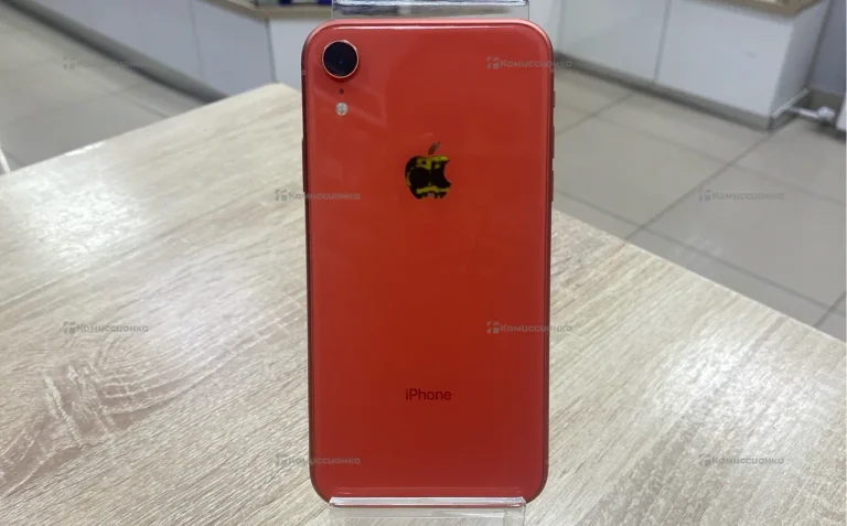 Apple iPhone XR 3/64 ГБ