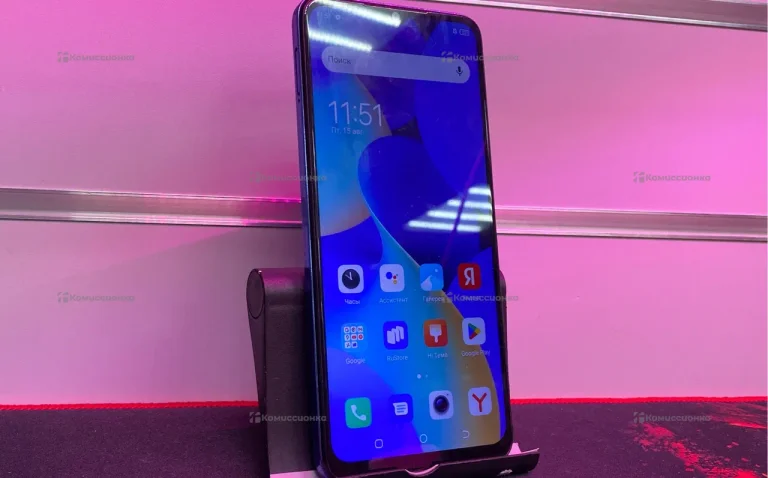 Tecno Spark 10C 4/64 ГБ