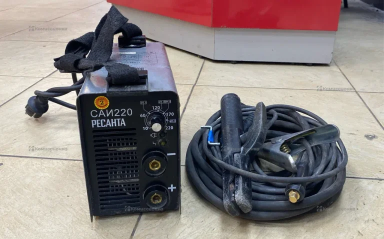 Сварочный аппарат Ресанта САИ 220А