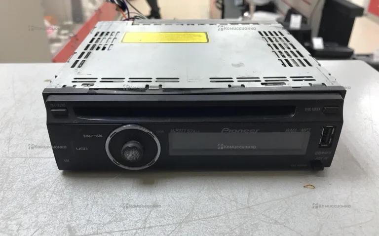 Автомагнитола Pioneer DEH-4000UB