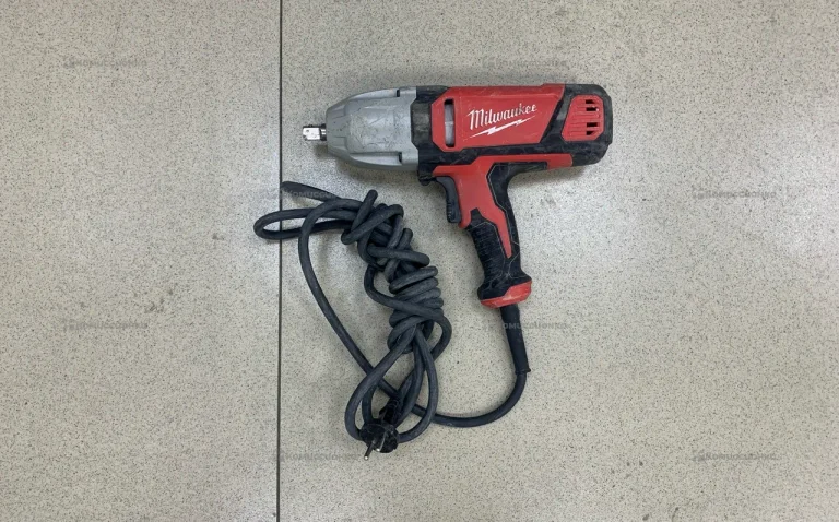 Гайковерт Milwaukee IPWE 400 R