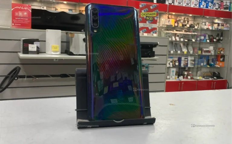 Samsung Galaxy A50 4/64 ГБ