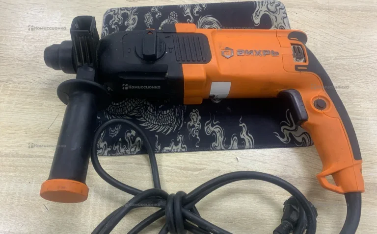 Перфоратор ВИХРЬ П-800К