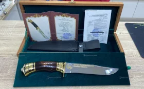 Купить Коллекционный нож Златоуст в подарочной  шпоновой б/у , в Казань Цена:29900рублей