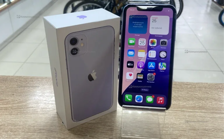 Apple iPhone 11 4/128 ГБ