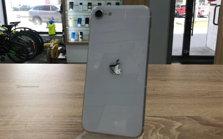 Apple iPhone SE 2020 64GB