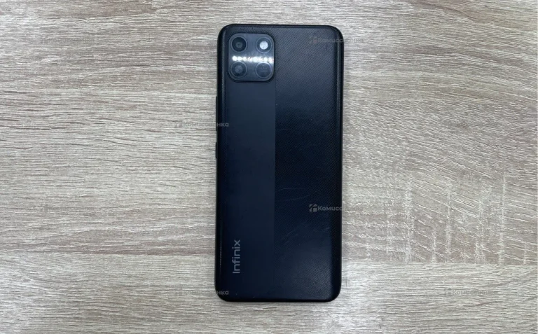 Infinix Smart 6 2/32 ГБ