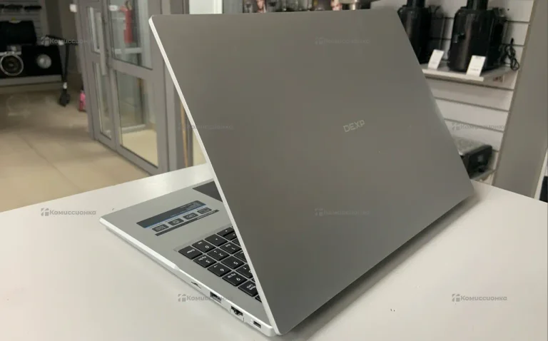 Ноутбук  Dexp C15-ICE300