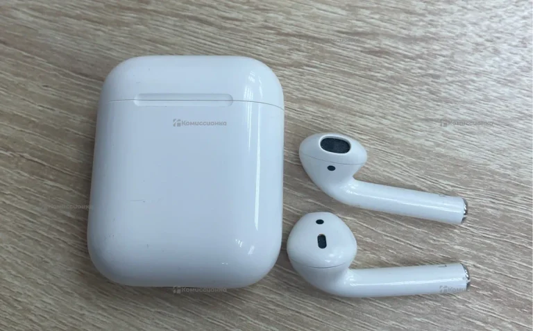 Наушники  AirPods