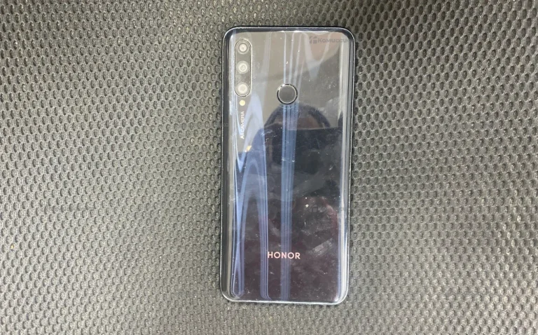 Honor 10i 4/128 ГБ