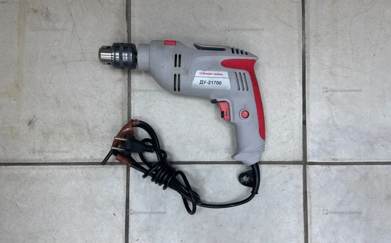 Дрель Энергомаш ДУ-20700