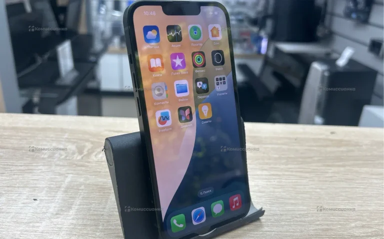 Apple iPhone 13 4/128 ГБ