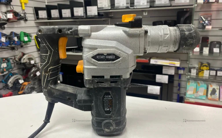 Перфоратор Deko DKH1000w