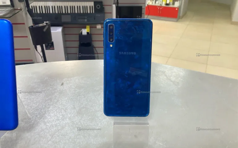 Samsung Galaxy A7 2018 4/64Gb