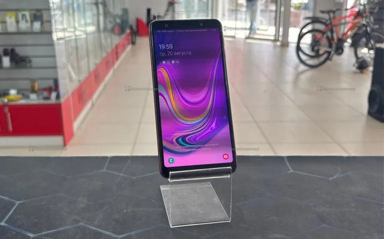 Samsung Galaxy A7 2018 4/64Gb