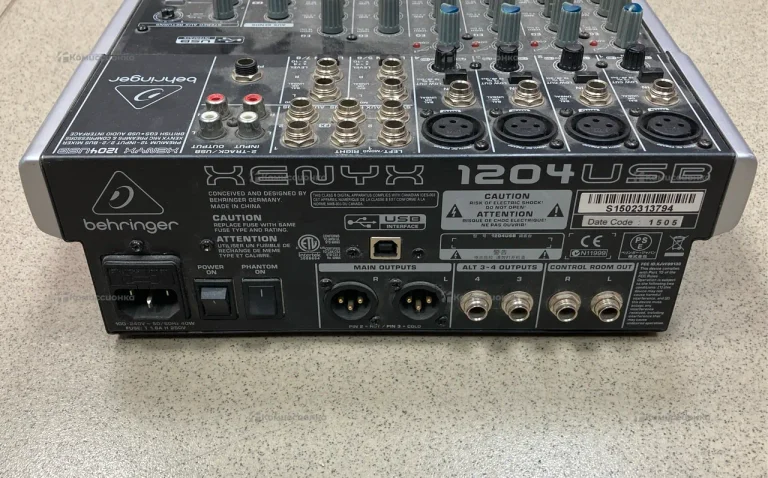 Микшерный пульт Xenyx 1204 usb