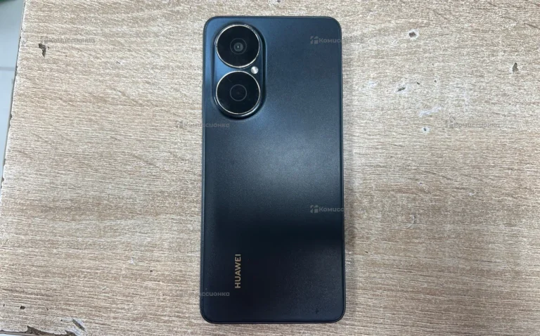 Huawei nova Y73 8/128 ГБ