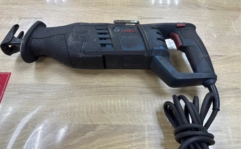 Сабельная пила Bosch GSA 1300