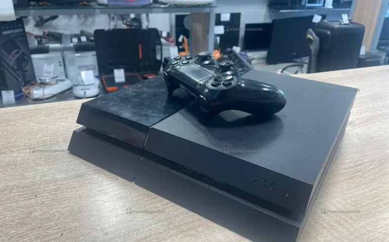 Приставка Sony PlayStation 4 500Gb