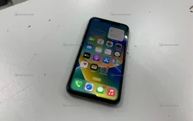 Apple iPhone X 3/64 ГБ