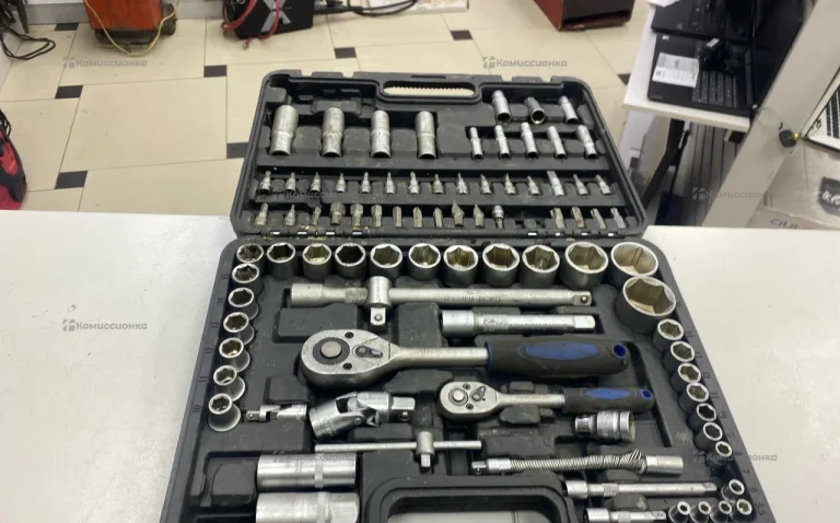 набор инструментов pokot 94