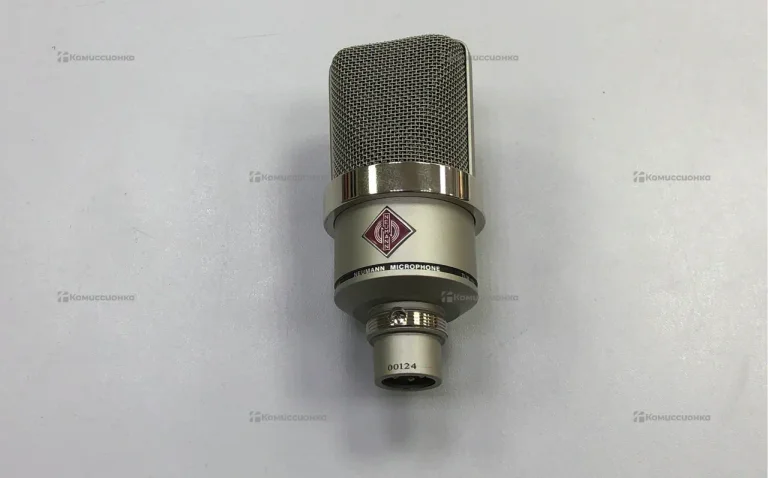 Студийный микрофон Neumann TLM 102