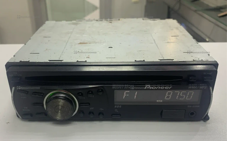 Автомагнитола  pioneer