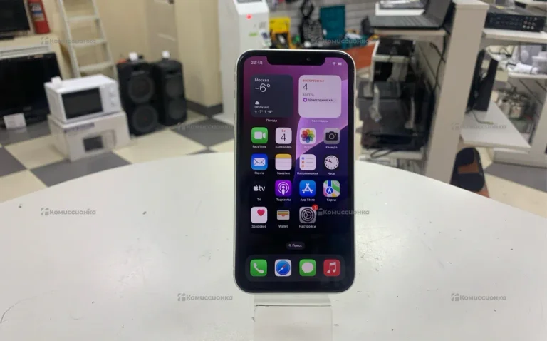 Apple iPhone XR 3/64 ГБ