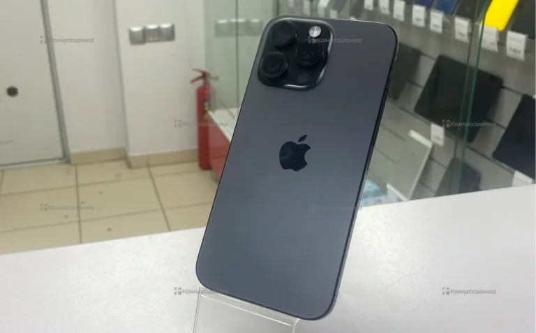Apple iPhone 16 Pro Max 8/256 ГБ