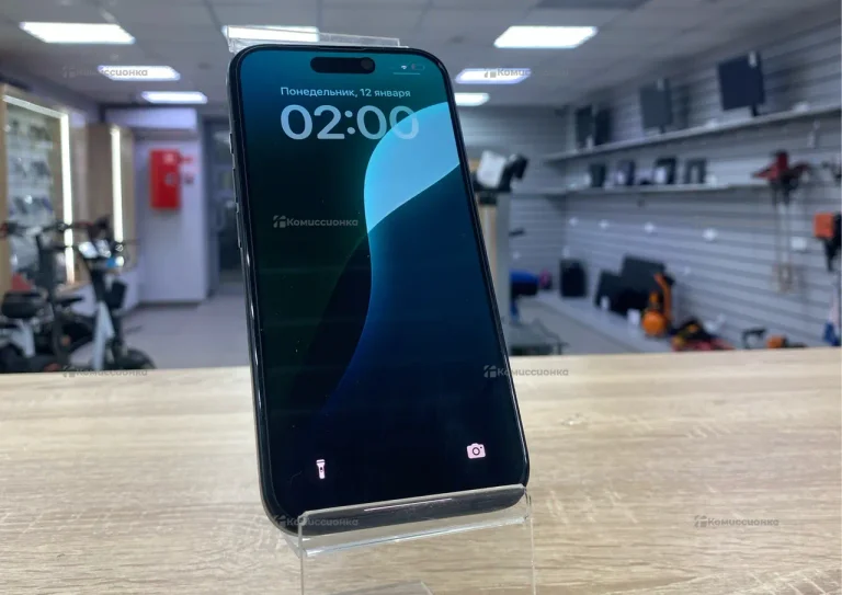 Apple iPhone 16 8/128 ГБ