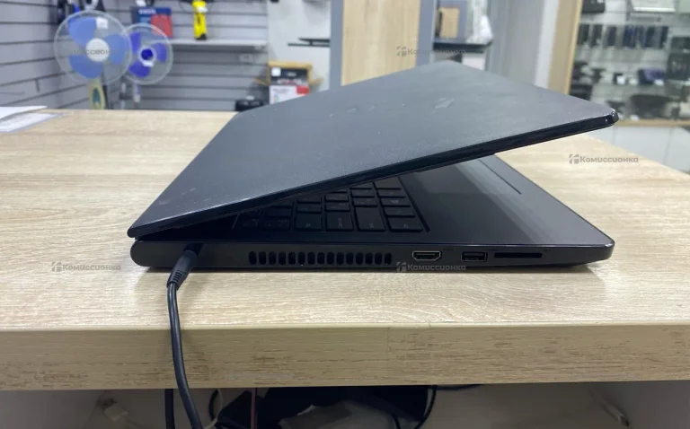 Ноутбук  Dell