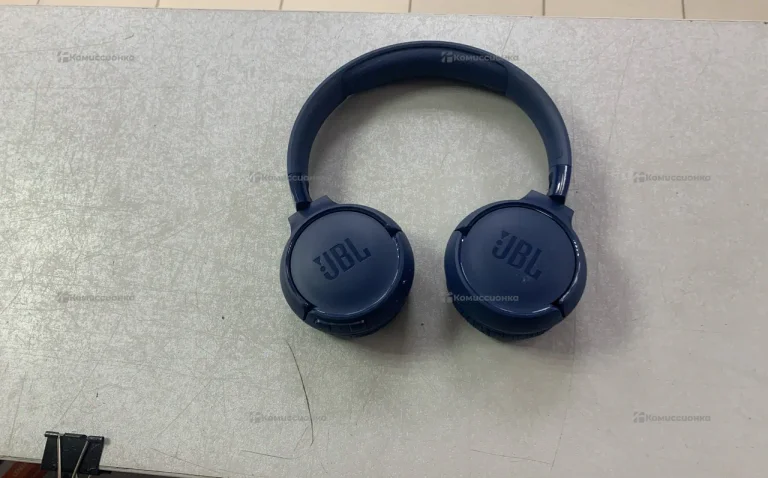 Наушники  JBL