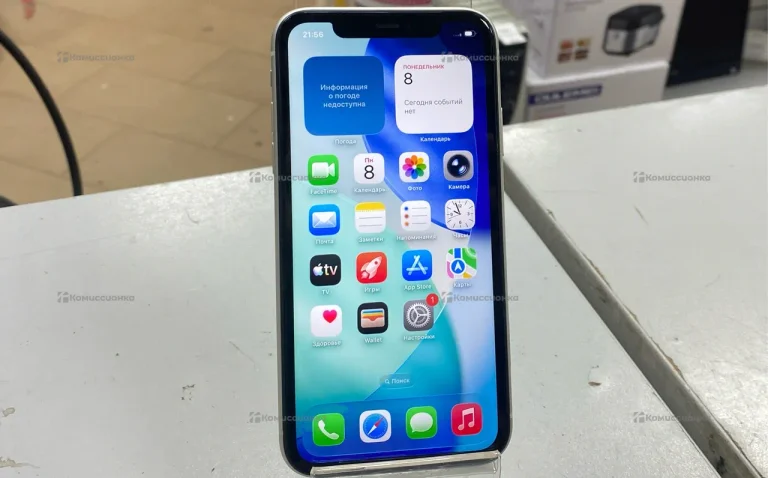 Apple iPhone 11 4/128 ГБ