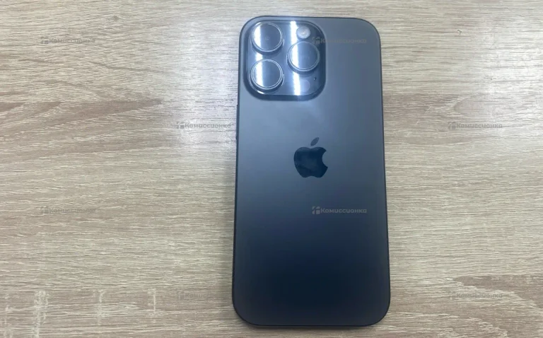 Apple iPhone 16 Pro 8/256 ГБ
