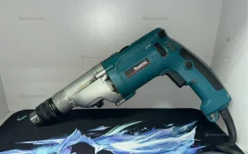 Дрель makita HP2071