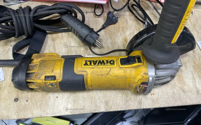 УШМ dewalt DWE4257