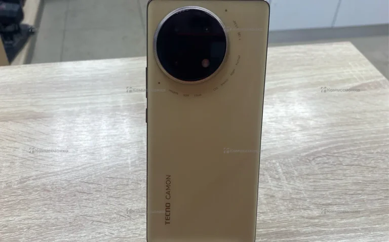 Tecno Camon 30 8/128 ГБ