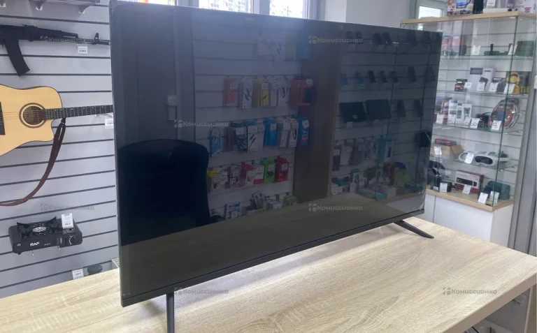 Телевизор SMART TV. Q90 45s
