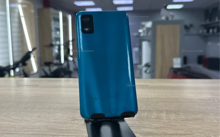 Itel A17 1/16 ГБ