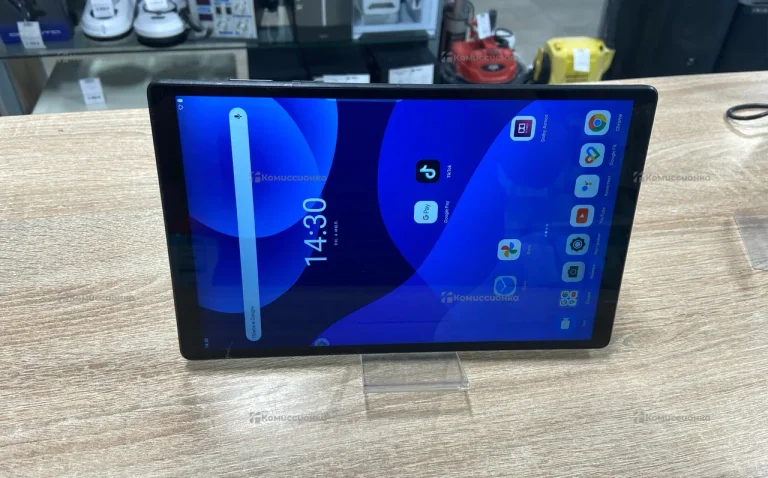Планшет Lenovo Tab M10 HD TB-X306X 2/32 ГБ