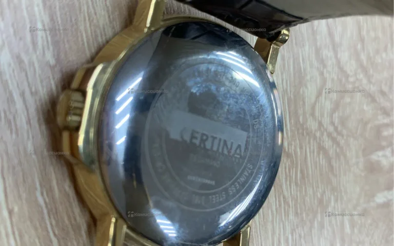 Часы  certina