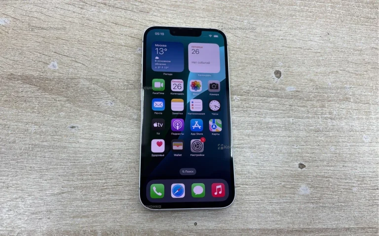 Apple iPhone 16e 8/128 ГБ